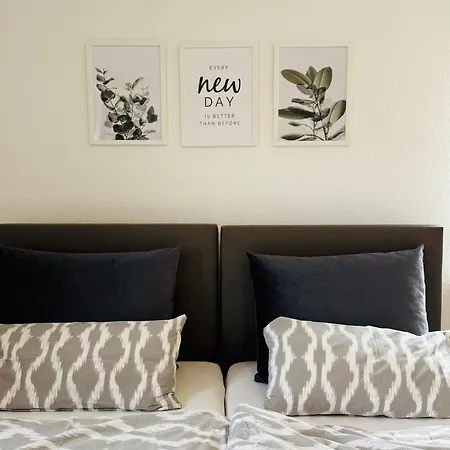 Forest Nest Huchenfeld Og * Pforzheim